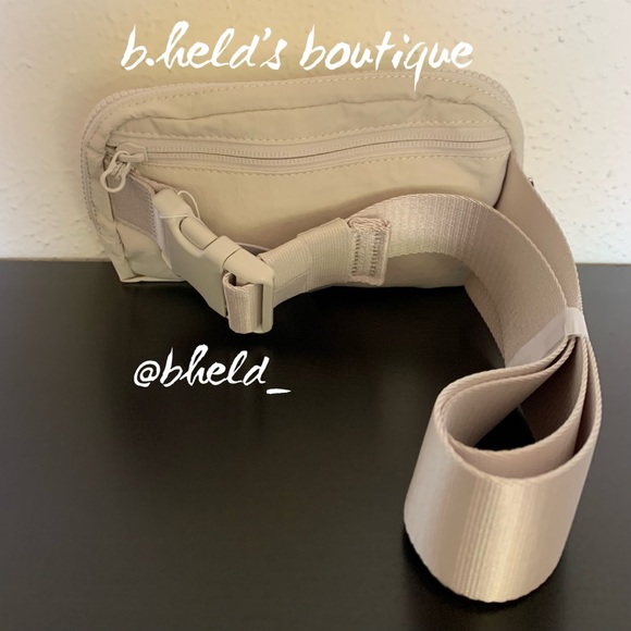 lululemon Everywhere Belt Bag *Extended Strap in White Opal OS Brand New NWT - Picture 6 of 15